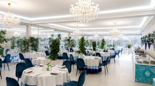 Залы питания люкс