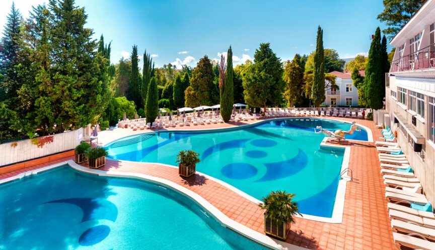 Открытый бассейн